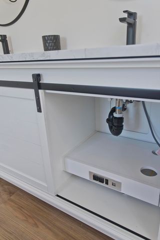 5-A Sawgrass Ln, Southwick, MA 01077