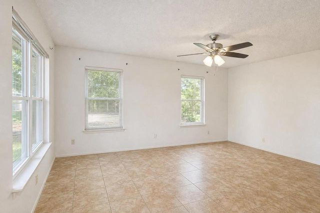 11540 Crumley Creek RD, Jonestown, TX 78645