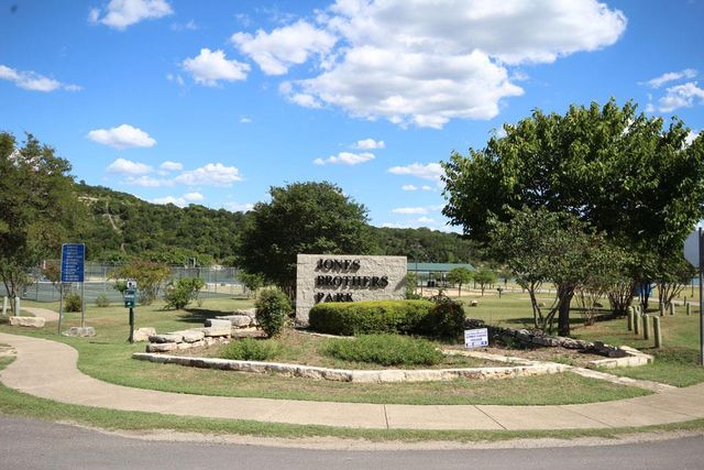 11540 Crumley Creek RD, Jonestown, TX 78645