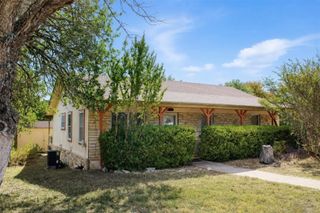 11540 Crumley Creek RD, Jonestown, TX 78645