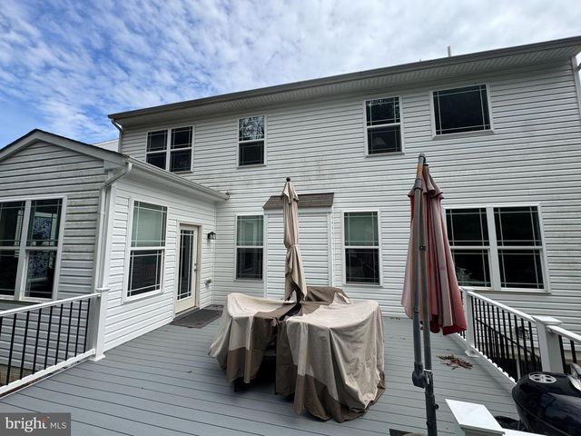 6 WHETSTONE CT, Stafford, VA 22554