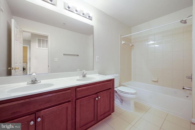 15555 JOHN DISKIN CIR, Woodbridge, VA 22191