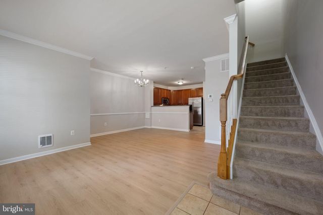 15555 JOHN DISKIN CIR, Woodbridge, VA 22191