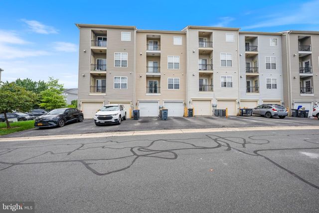 15555 JOHN DISKIN CIR, Woodbridge, VA 22191