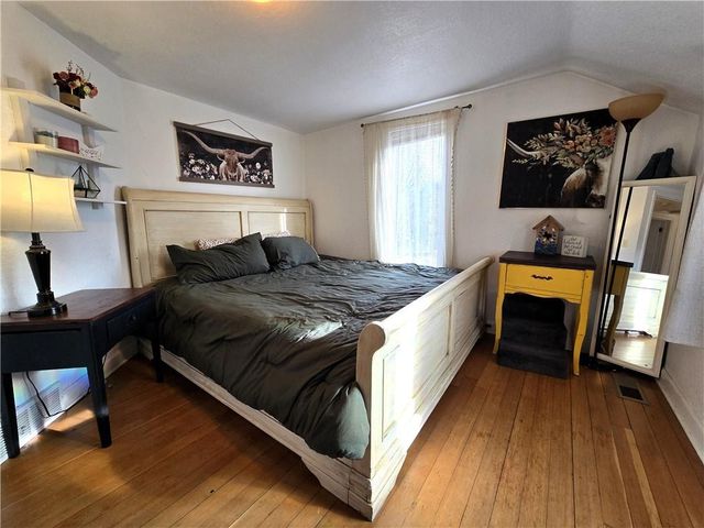 3233 Potter Road, Eau Claire, WI 54703