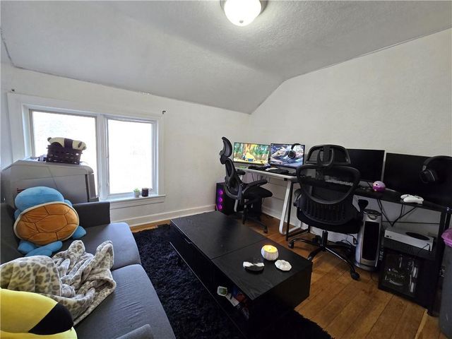 3233 Potter Road, Eau Claire, WI 54703