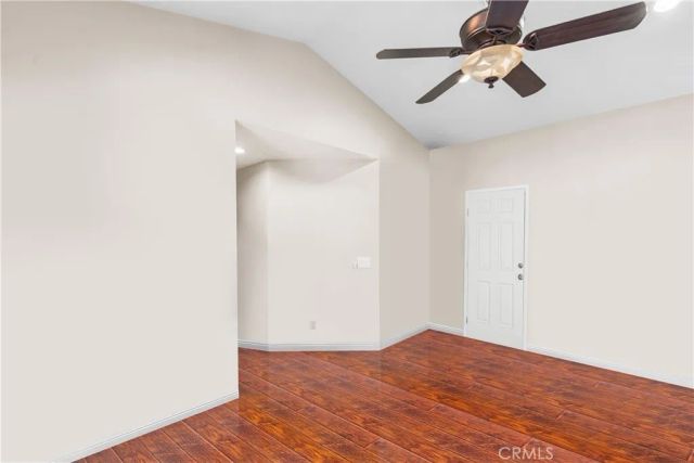 23301 Preston, Valencia, CA 91354