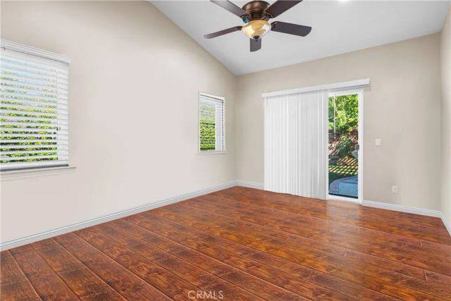 23301 Preston, Valencia, CA 91354