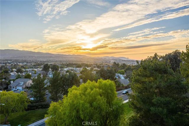 23301 Preston, Valencia, CA 91354