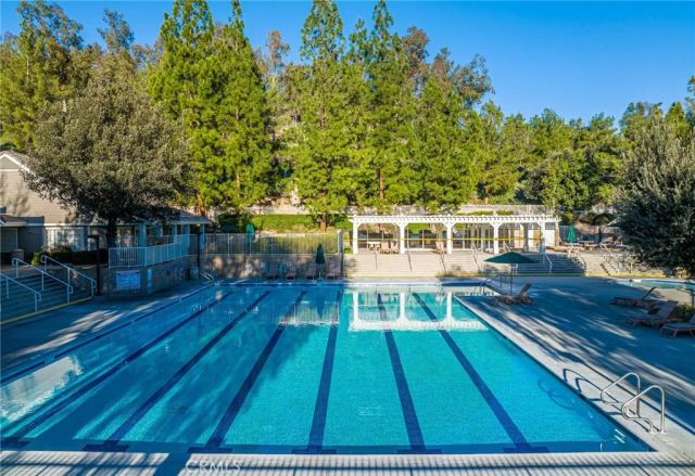 23301 Preston, Valencia, CA 91354