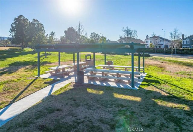 23301 Preston, Valencia, CA 91354