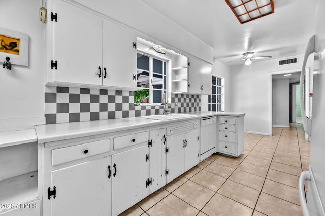 1201 W RANCHO Drive, Phoenix, AZ 85013