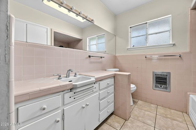 1201 W RANCHO Drive, Phoenix, AZ 85013