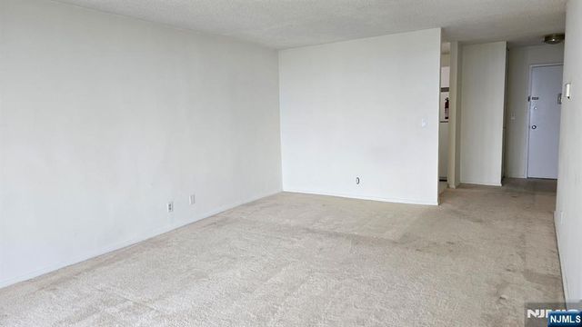 2100 Linwood Avenue 23D, Fort Lee, NJ 07024