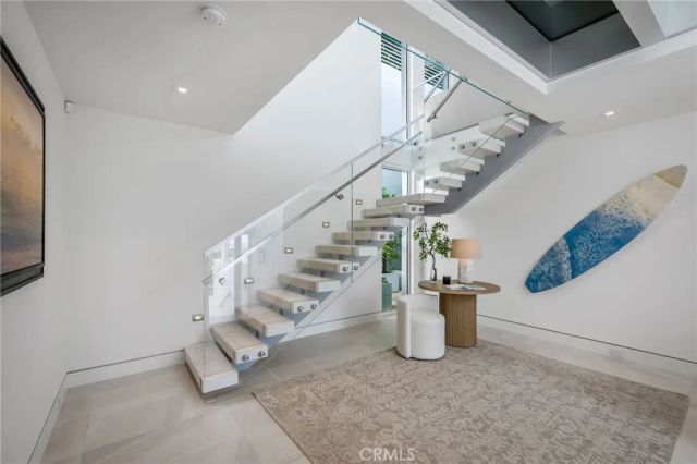 640 Temple Hills Drive, Laguna Beach, CA 92651