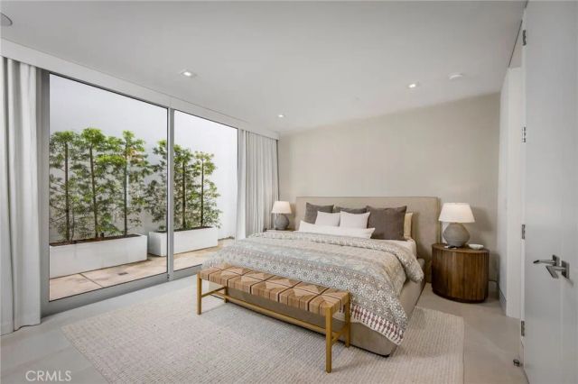 640 Temple Hills Drive, Laguna Beach, CA 92651
