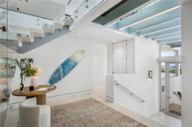 640 Temple Hills Drive, Laguna Beach, CA 92651