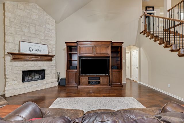 11920 Vienna Apple Road, Fort Worth, TX 76244