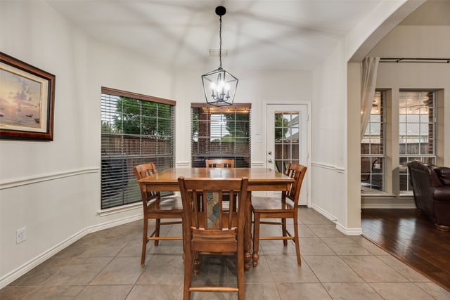11920 Vienna Apple Road, Fort Worth, TX 76244