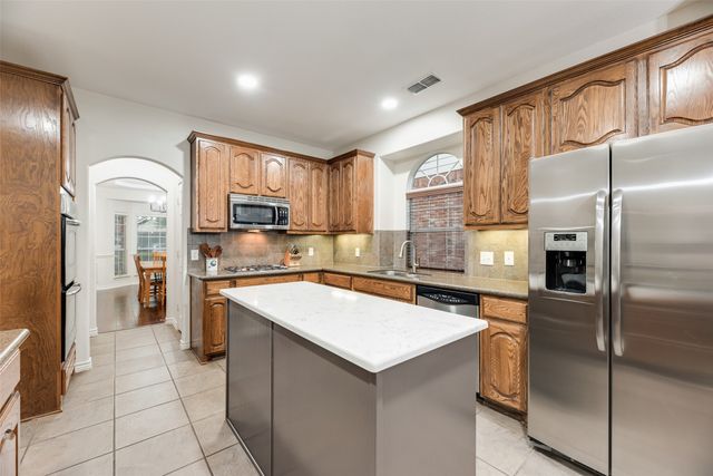 11920 Vienna Apple Road, Fort Worth, TX 76244