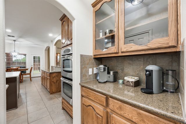 11920 Vienna Apple Road, Fort Worth, TX 76244
