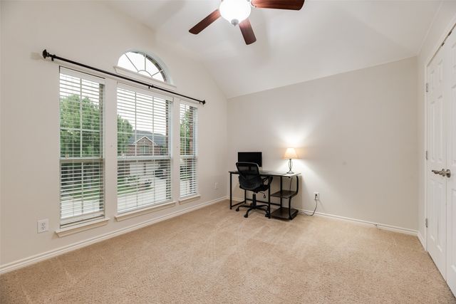 11920 Vienna Apple Road, Fort Worth, TX 76244