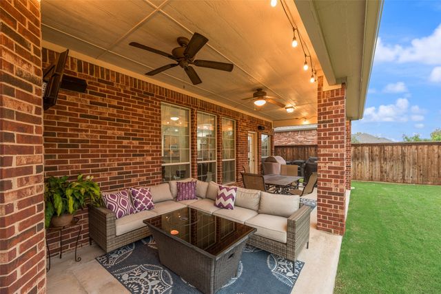 11920 Vienna Apple Road, Fort Worth, TX 76244