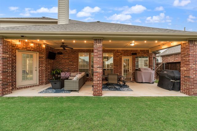 11920 Vienna Apple Road, Fort Worth, TX 76244