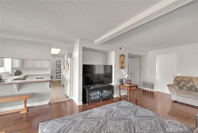 8 Tanglewood, Phillips Ranch, CA 91766