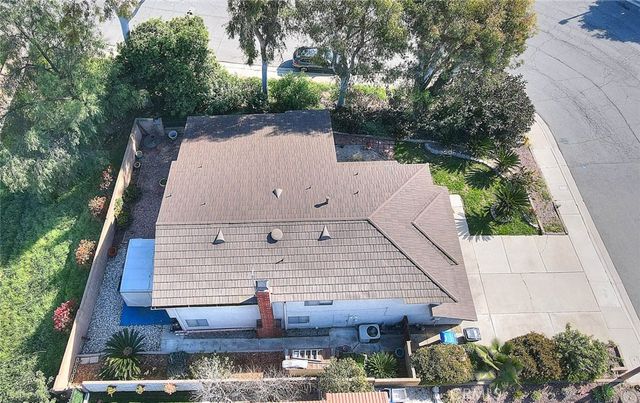 8 Tanglewood, Phillips Ranch, CA 91766