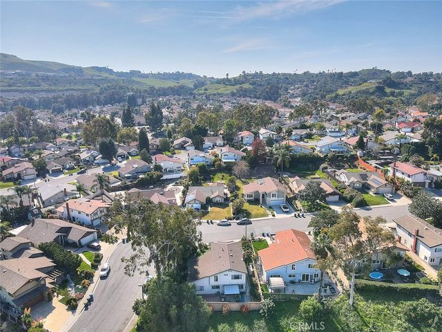8 Tanglewood, Phillips Ranch, CA 91766