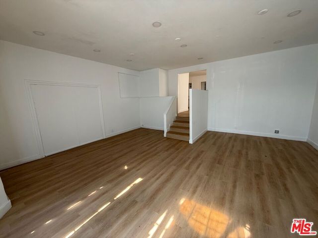 3307 Pico Boulevard 3309, Santa Monica, CA 90405