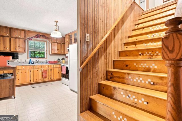 1525 Sperin Road, Ball Ground, GA 30107