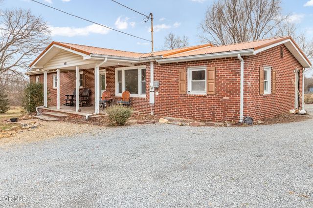 481 Riverview Drive, Johnson City, TN 37601