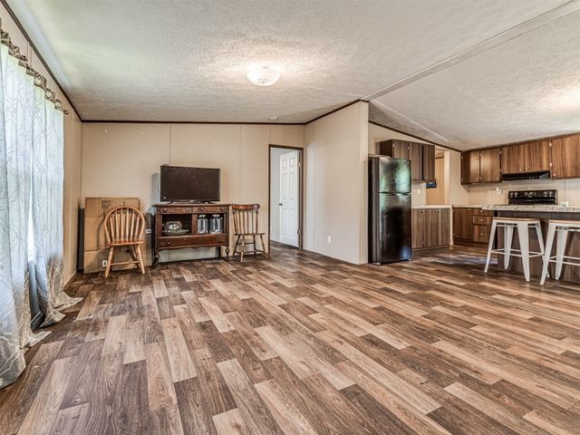 332841 E 890 Road, Wellston, OK 74881