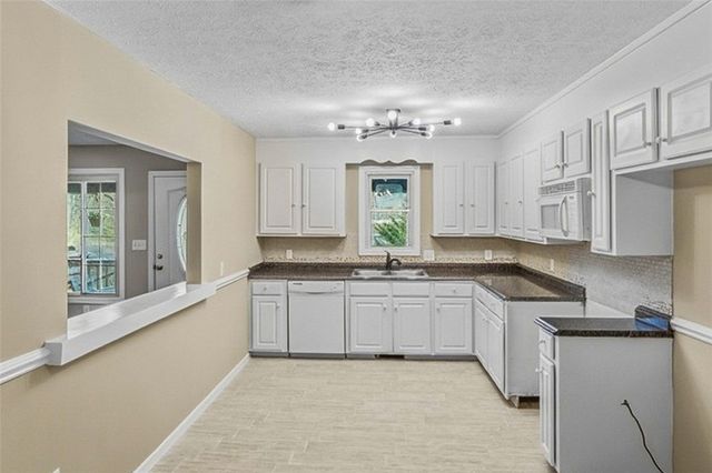 124 Nottingham Lane, Easley, SC 29640