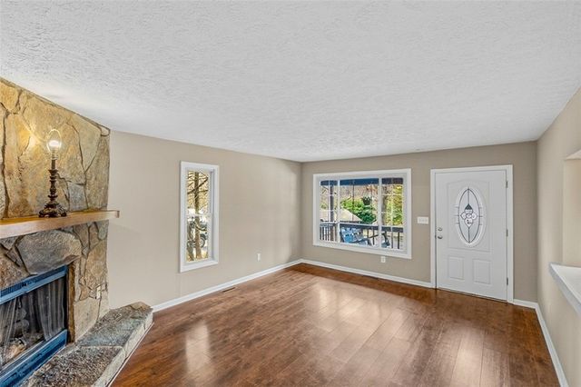 124 Nottingham Lane, Easley, SC 29640