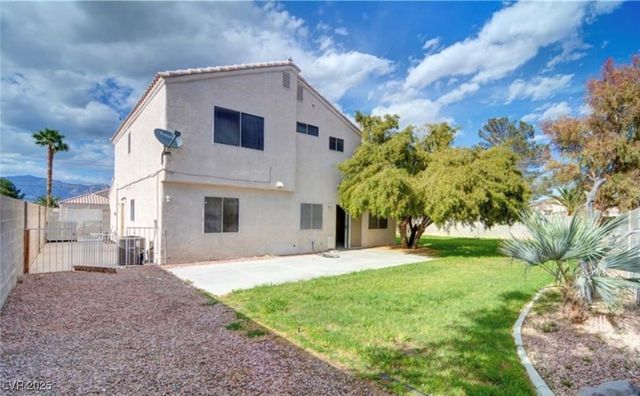 1825 Capilano Lane, North Las Vegas, NV 89031