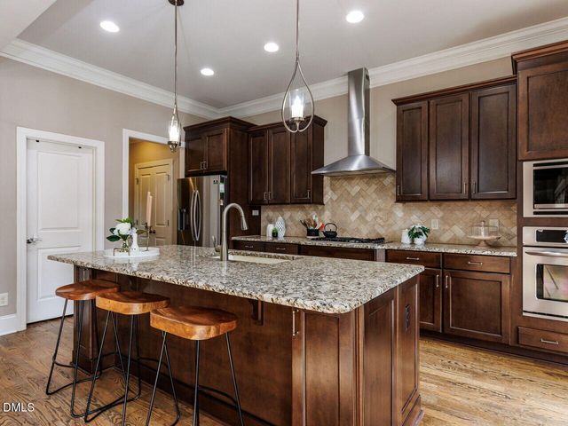 916 Shasta Daisy Drive, Wake Forest, NC 27587