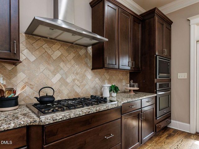 916 Shasta Daisy Drive, Wake Forest, NC 27587