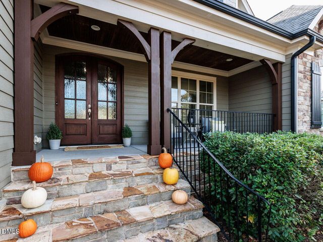 916 Shasta Daisy Drive, Wake Forest, NC 27587