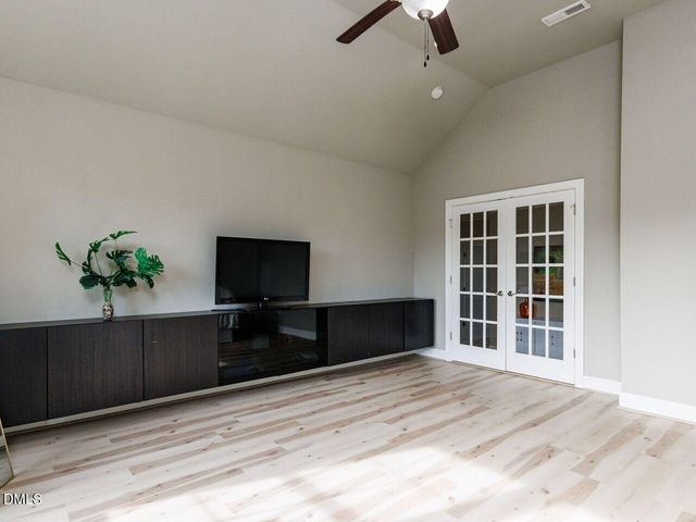 916 Shasta Daisy Drive, Wake Forest, NC 27587