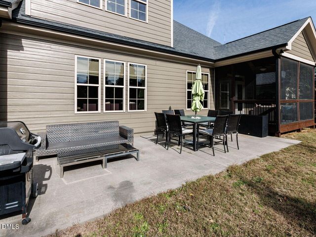 916 Shasta Daisy Drive, Wake Forest, NC 27587