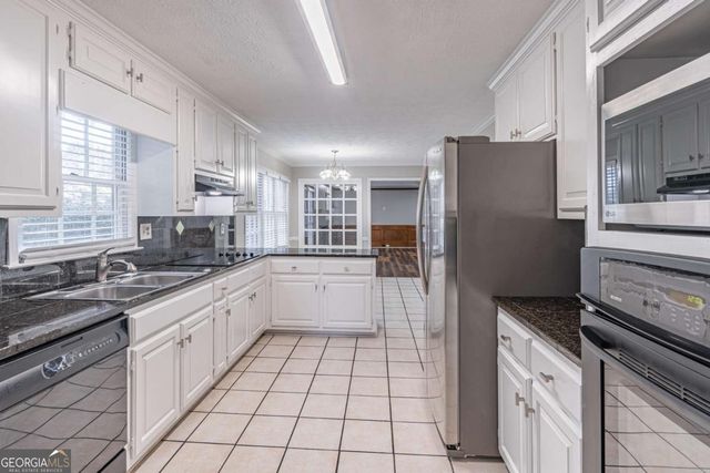 736 Singley Drive, Lawrenceville, GA 30044