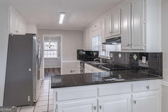 736 Singley Drive, Lawrenceville, GA 30044