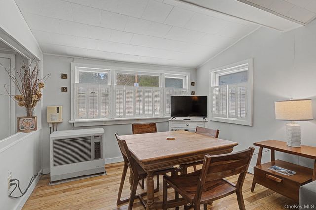 36 W Read Avenue, Smallwood, NY 12720