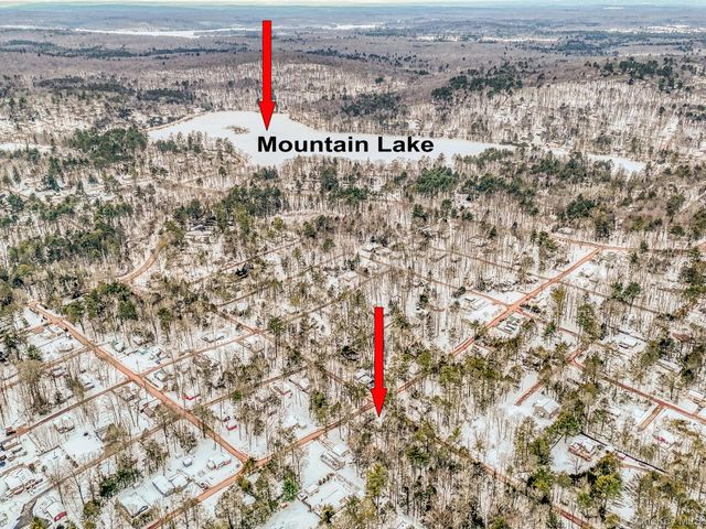 36 W Read Avenue, Smallwood, NY 12720