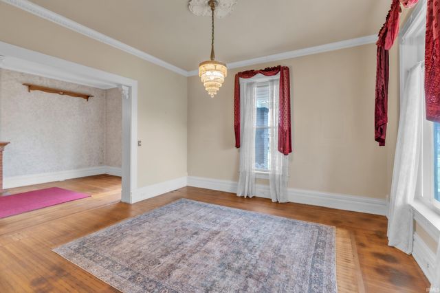 208 S Morton Street, Kendallville, IN 46755