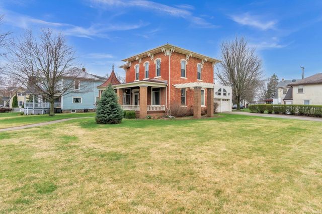 208 S Morton Street, Kendallville, IN 46755