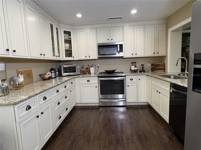 1000 WINDERLEY PLACE 226, Maitland, FL 32751